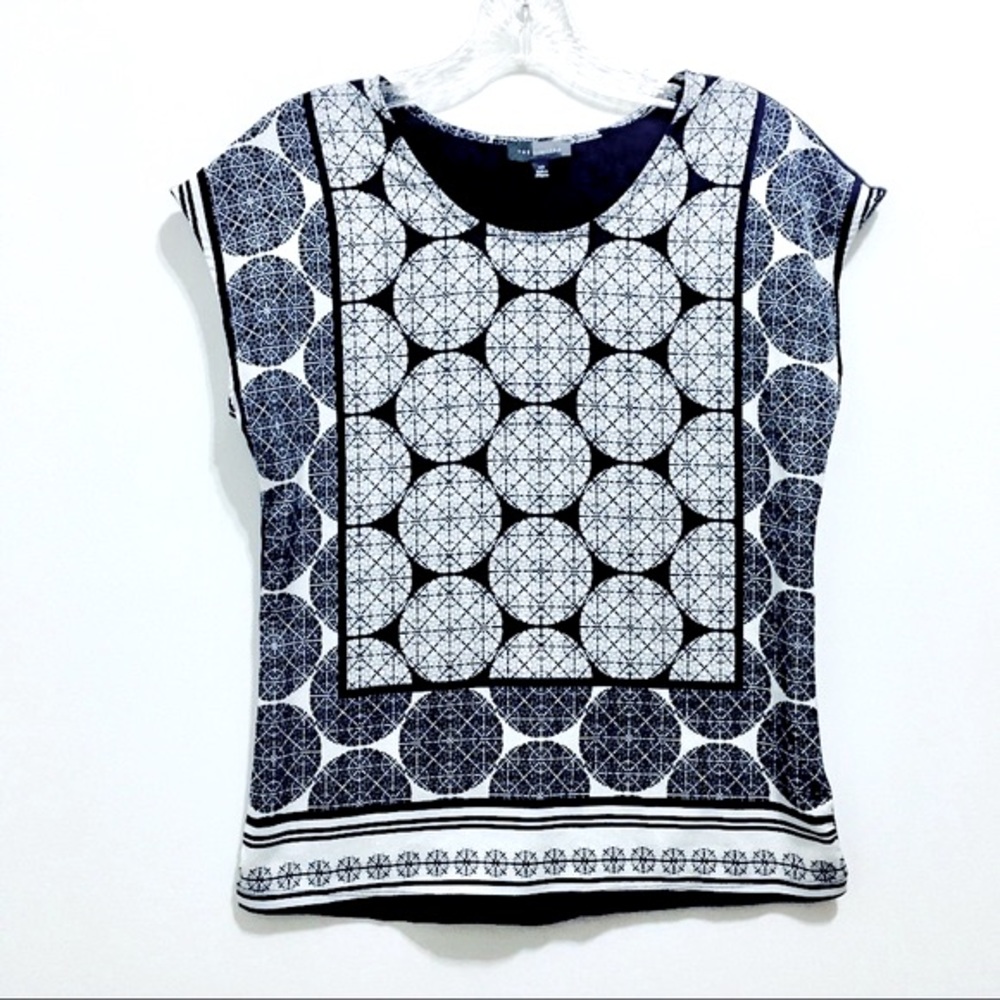 The Limited Women’s Navy Blue Sleeveless Top